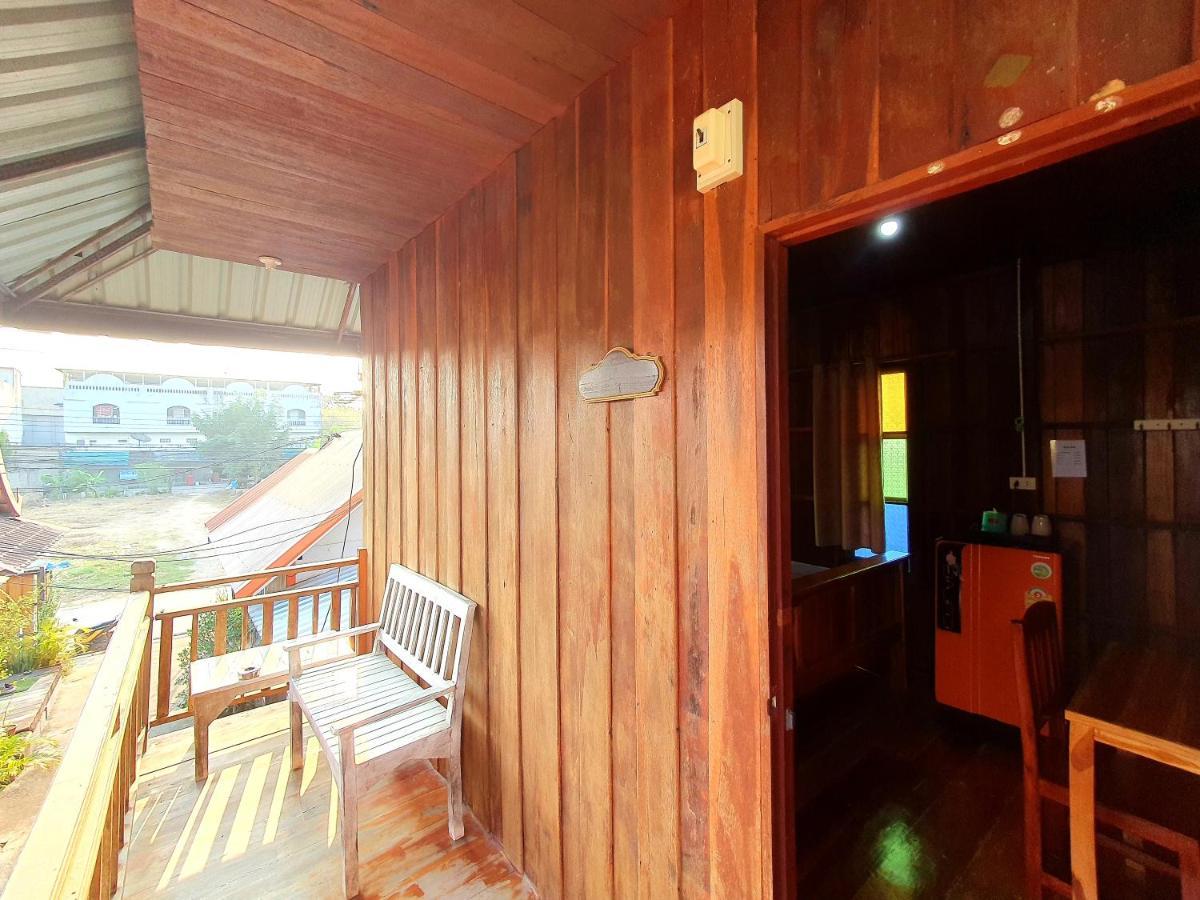 Ktt Resort And Motorbike & Bicycle For Rents Sukhothai Buitenkant foto