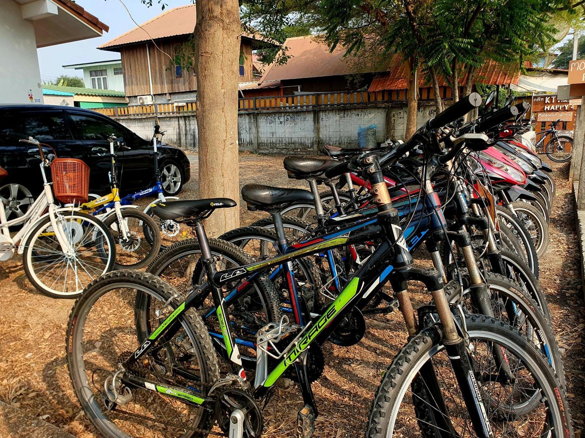 Ktt Resort And Motorbike & Bicycle For Rents Sukhothai Buitenkant foto